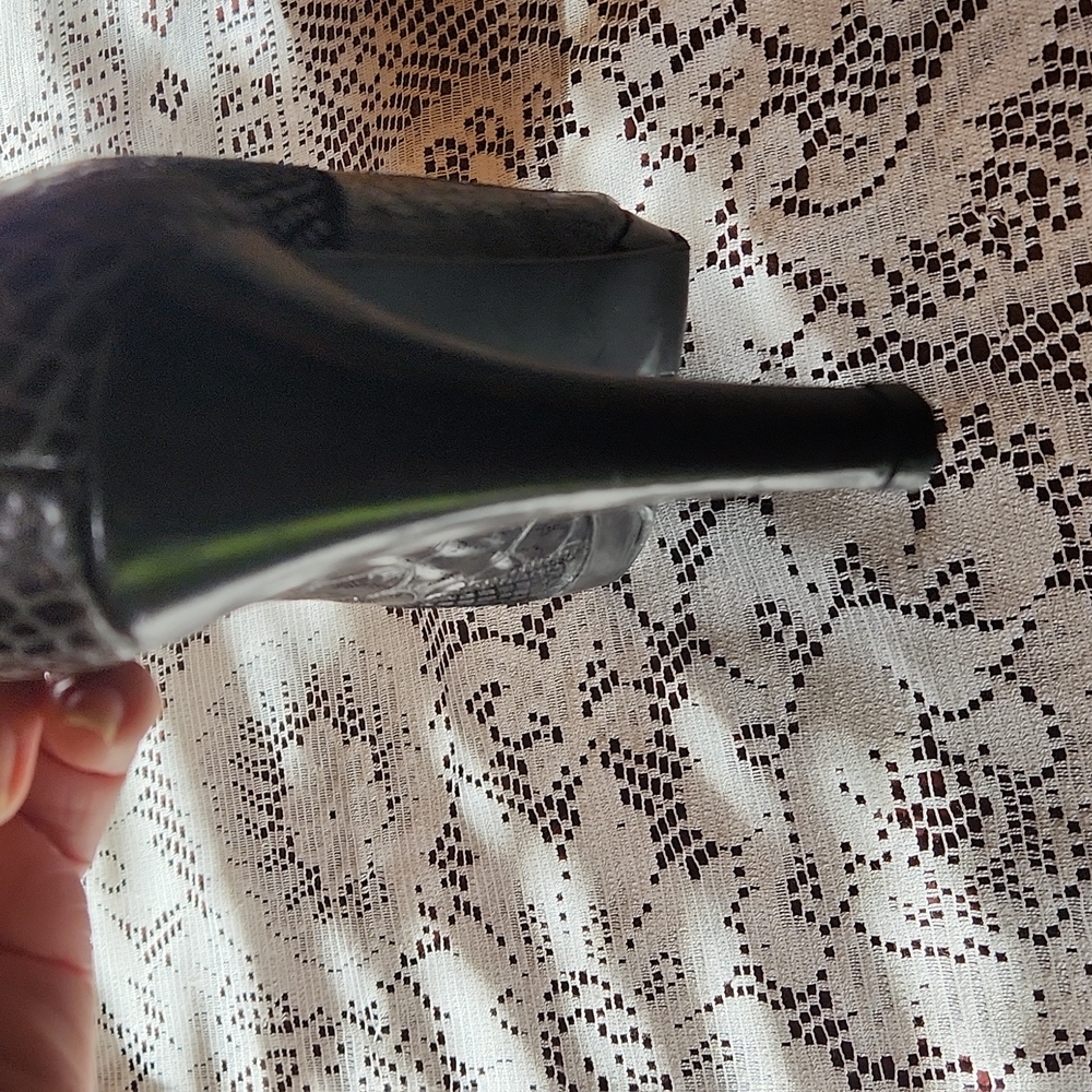 Stuart Weitzman Snakeskin Shoes - image 2